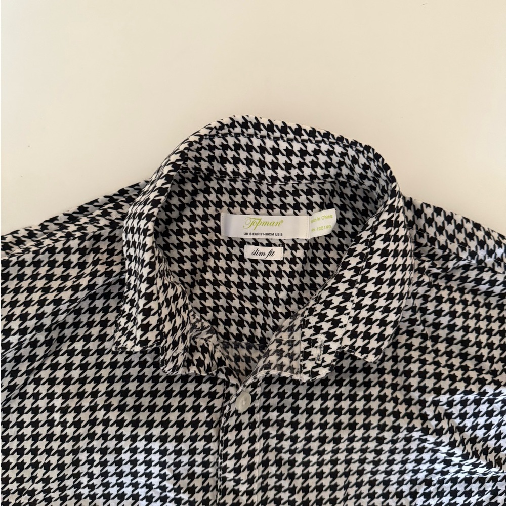Black and White Houndstooth Collar Shirt - Picture 7 of 11